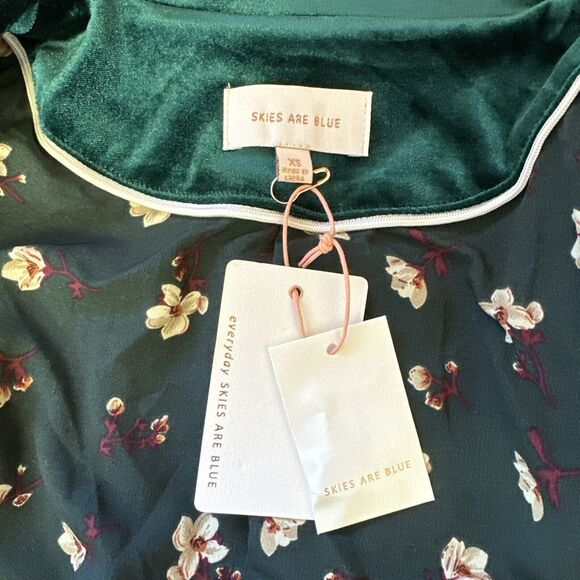 Skies Are Blue NWT Blazer Womens XS Ruched 3/4 Sleeve Velvet Open Front Green - Picture 9 of 13